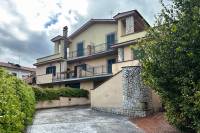 Villa in vendita a  TIVOLI su Via Sandro Pertini foto 1 di 16