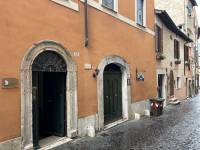 Negozio in affitto a  TIVOLI su Via Della Sibilla foto 1 di 11