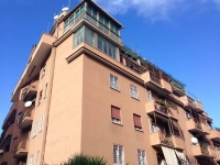 Appartamento in vendita a  ROMA su Via Livio Andronico foto 1 di 11