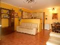 Appartamento in vendita a CARSOLI Localita' Vallemura foto 2 di 6