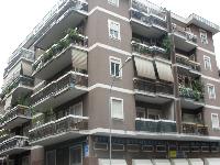 Appartamento in vendita a  ROMA su Via Val Pellice foto 1 di 4