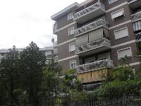 Appartamento in vendita a  ROMA su Via Dei Prati Fiscali foto 1 di 5