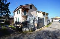 Appartamento in vendita a  TIVOLI - VILLA ADRIANA su Strada Roccabruna foto 1 di 16