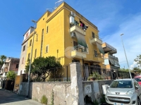 Appartamento in vendita a  ROMA su Via Onorato Carlandi foto 1 di 12