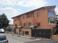 Casaindipendente in vendita a  ROMA su Ollolai foto 1 di 4