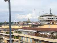 Appartamento in vendita a  ROMA su Via Baldo Degli Ubaldi foto 1 di 12