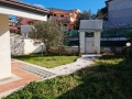 Villa Plurifamiliare
          in vendita a ROMA Via Monte Cremasco 133 foto 3 di 12