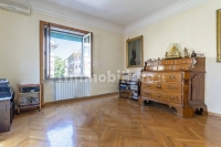 Appartamento in vendita a  ROMA su Via Dell'amba Aradam foto 1 di 12