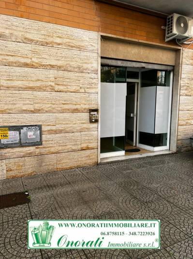 Capannone in affitto a roma - mq-45-roma-zona-san-basilio-lato-nomentana-rif-a-870. Foto 35 di 152 